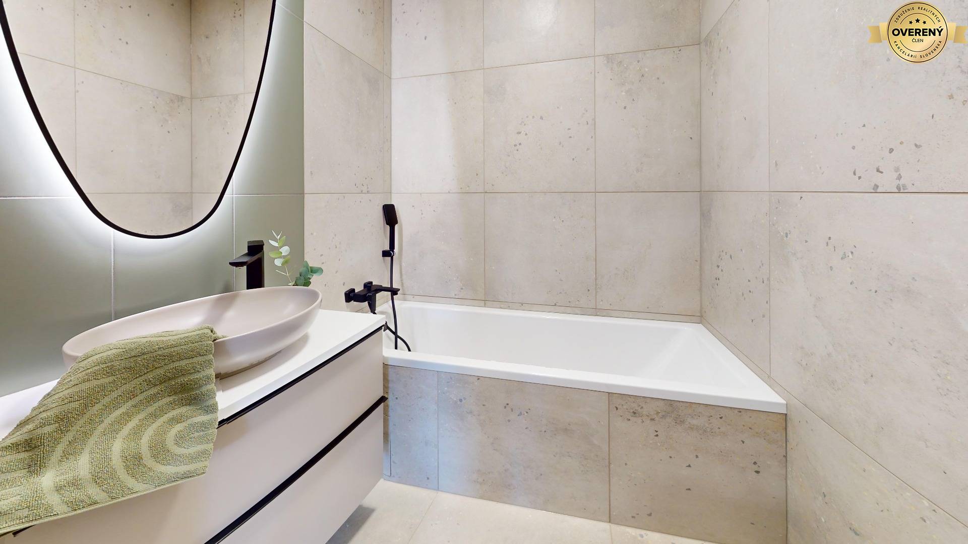 foto kupelna vana.jpg