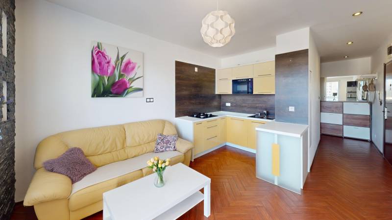 2-izbovy-byt-Centrum-I-Living-Room.jpg