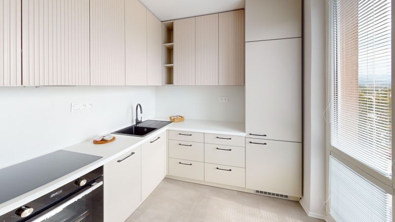 Beckovska-11841-Kitchen.jpg